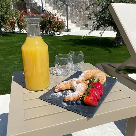 Donatella Apartament